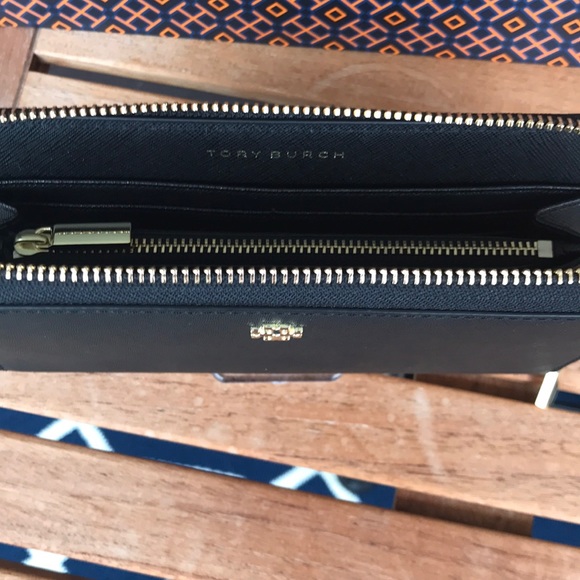 NWT Tory Burch Emerson Zip Continental Wallet - Picture 4 of 8